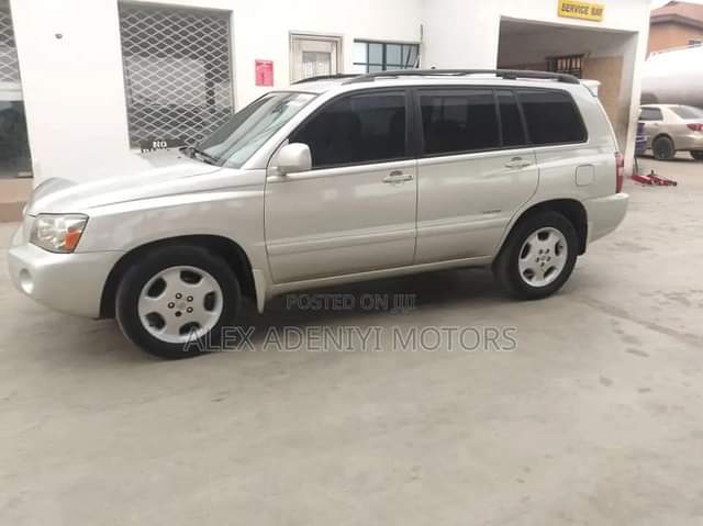 A picture of 07 Highlander toks 08036044495