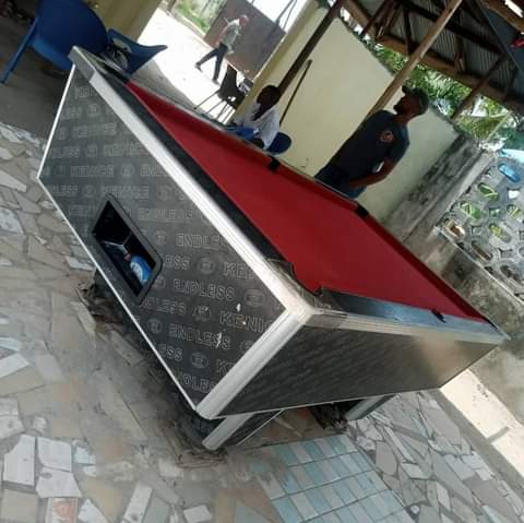A picture of Pool table Bei 1 2M location Boko piga 0789371473