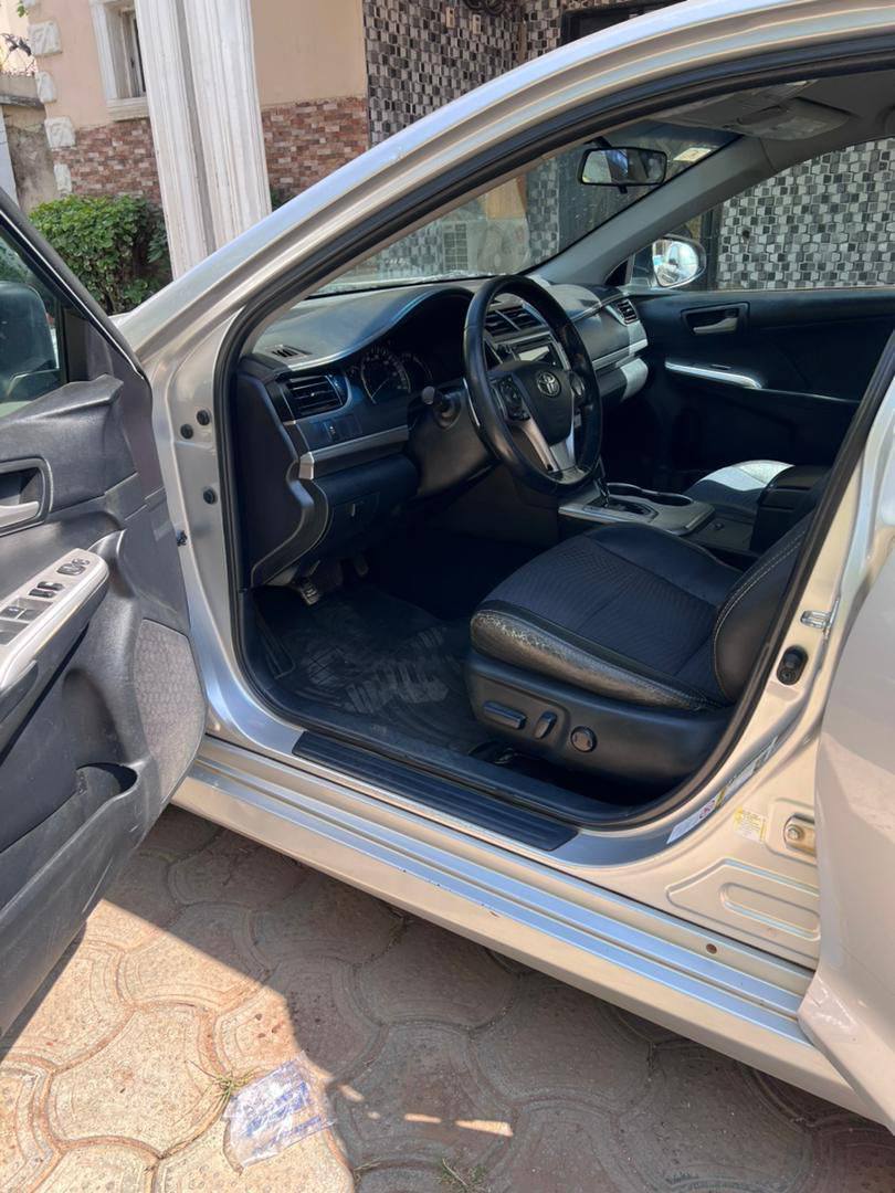 A picture of Toks standard 2014 Toyota Camry SE in Kubwa for 11M