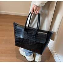 A picture of Handbag za kike