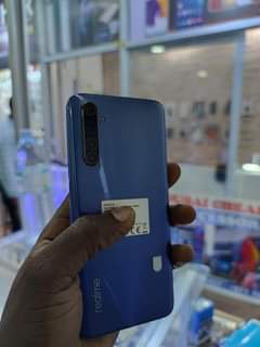 A picture of REALME 6