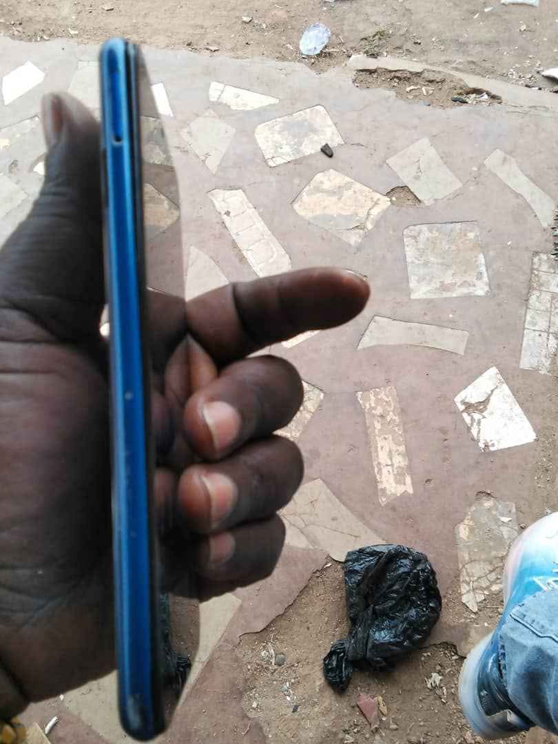A picture of Huawei x8