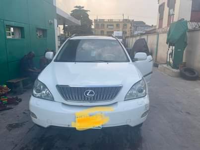A picture of Rx330 Lexus