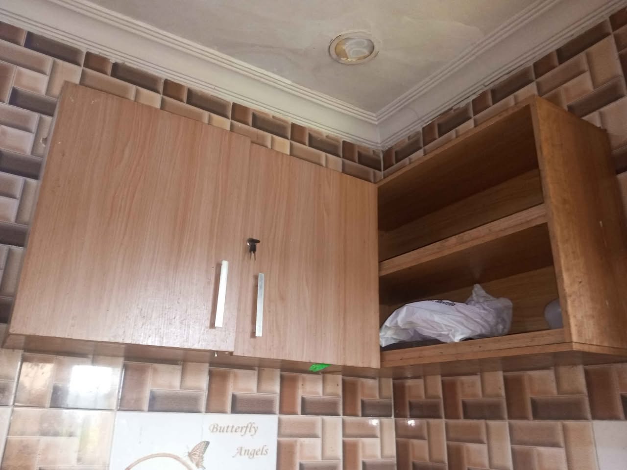 A picture of Furniture Kitchen Cabinet