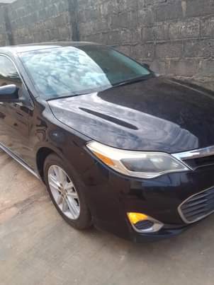 A picture of 2013 Toyota Avalon