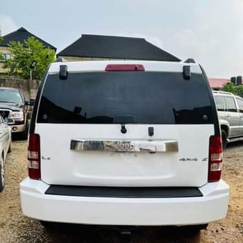 A picture of Jeep liberty 09 Registered