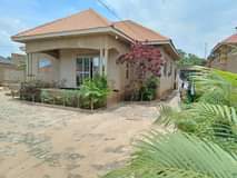 A picture of HOUSE FOR SALE LOCATED AT SEETA NAMUGONGO ROAD HAS 3BEDROOMS
