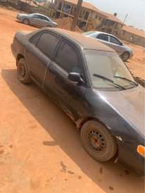 A picture of Toyota Corolla 2000