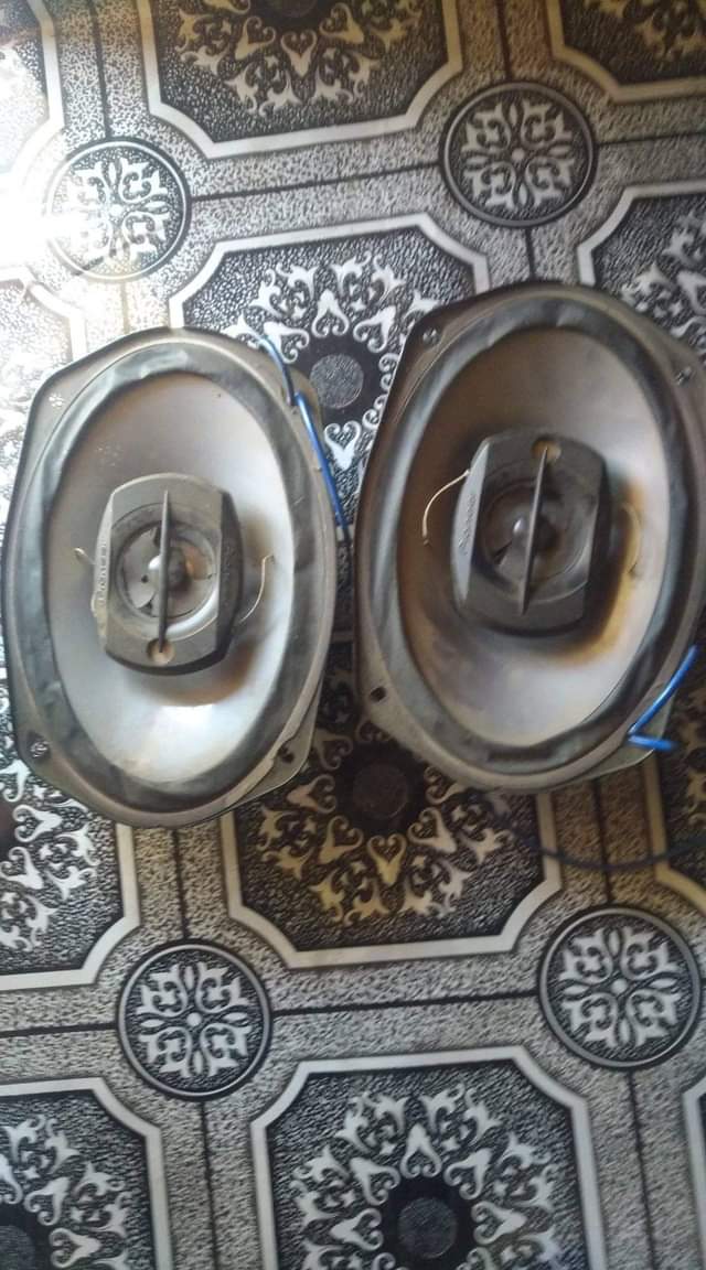 speakers