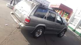 A picture of Nissan pathfinder