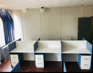 desks