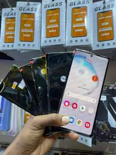 A picture of Samsung Note 10plus 512gb duo sim at 750k call on