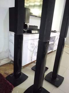 speakers