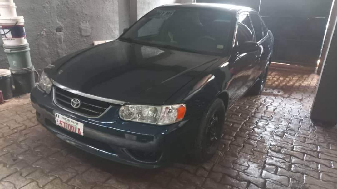 A picture of Toyota Corolla 02