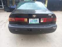 A picture of AWOOF AWOOF VERY SOUND 2001 CAMRY