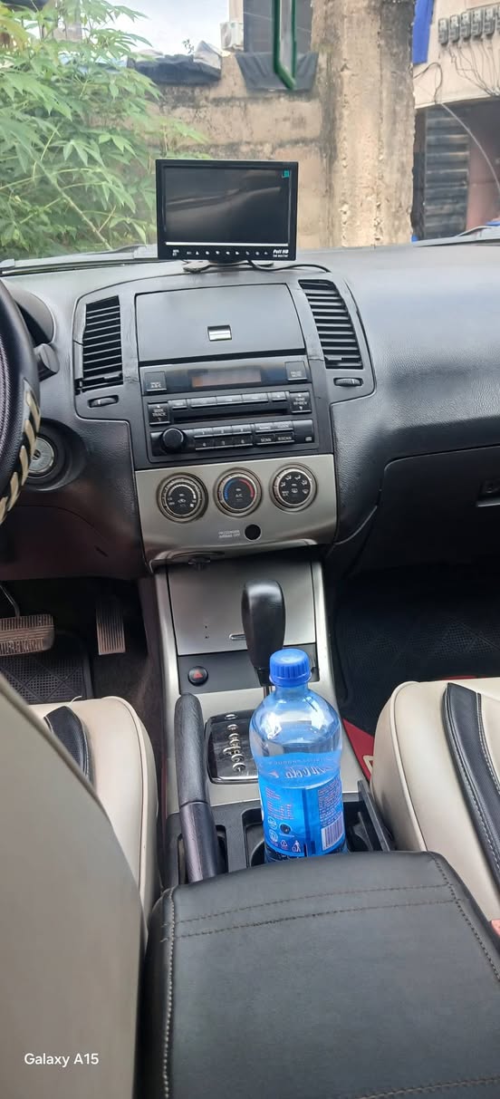 A picture of Nissan altima