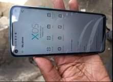A picture of infinix note 8i