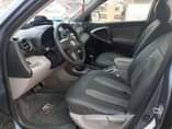A picture of Toyota RAV4 2007