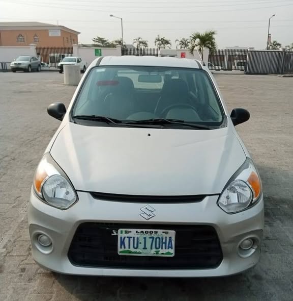 A picture of 2019 Suzuki alto