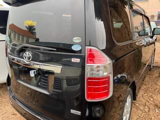 A picture of Toyota Noah 2010 model 2 0cc 33m negotiable 0756494005