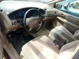 A picture of 2001 Toyota Sienna Foreign used Sound engine Chilling factory Ac