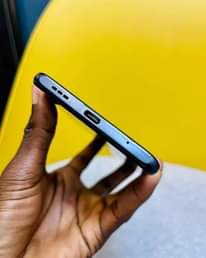 A picture of REDMI NOTE 10 PRO