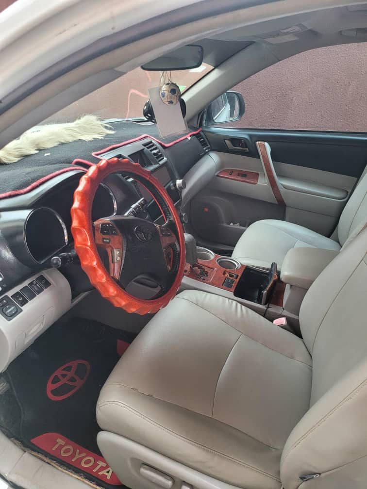 A picture of Toyota Highlander