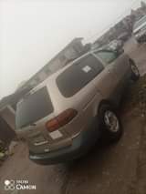 A picture of toyota sienna 1999 model buy and drive nothing to fix