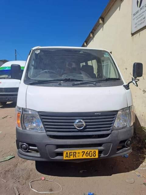 used nissan caravan