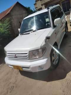 used mitsubishi pajero