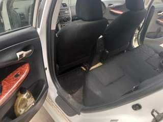 A picture of Toyota Corolla 012
