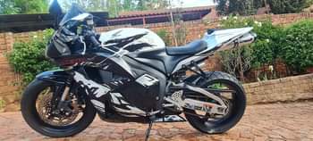 honda cbr