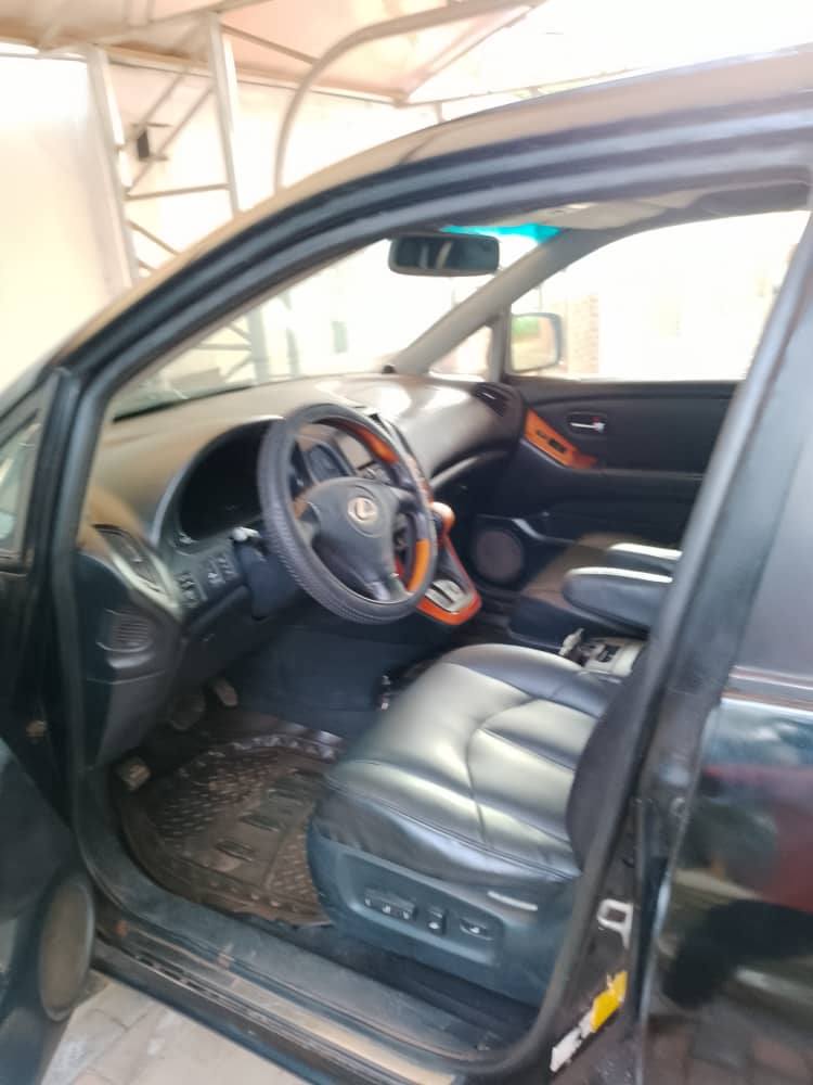A picture of REGISTERED MAKE LEXUS MODEL RX300 YEAR 2004 CONDITION BUY AND