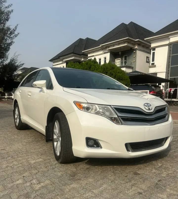 A picture of Toyota Venza