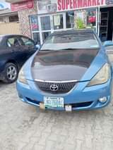 A picture of 2004 Toyota Solara