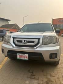A picture of 2010 Honda Pilot