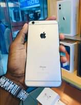 A picture of Iphone 6s plus GB128