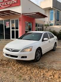 A picture of Distress sales Extremely clean Honda Accord Discussion continue 2007model Ac