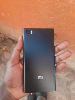 A picture of Mi M3 still new