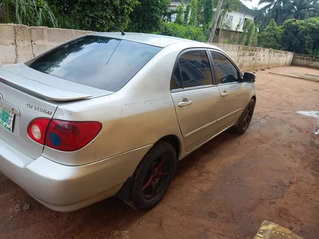 A picture of Clean 2006 Toyota Corolla