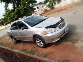 A picture of Another Sharp Distress Alert Clean 2005 Toyota Corolla with sound
