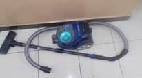 A picture of 2000 watts Philips vacuum cleaner