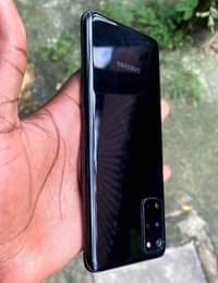 A picture of Samsung s20 plus 5G T SHS 349 000