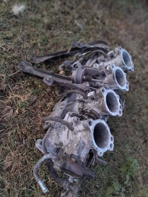 Car F.