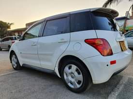 used toyota ist