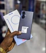 A picture of Tupigie kupitia 0623793827 250 000 tu wateja wetu fikeni dukani