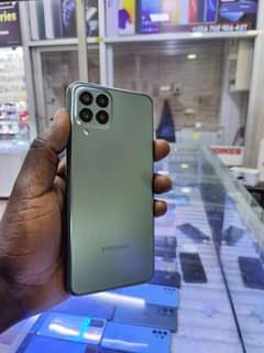 A picture of GALAXY M33 5G