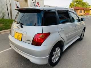 A picture of TOYOTA IST NAMBA DSH INAUZWA BEI 11 800 000 CALL