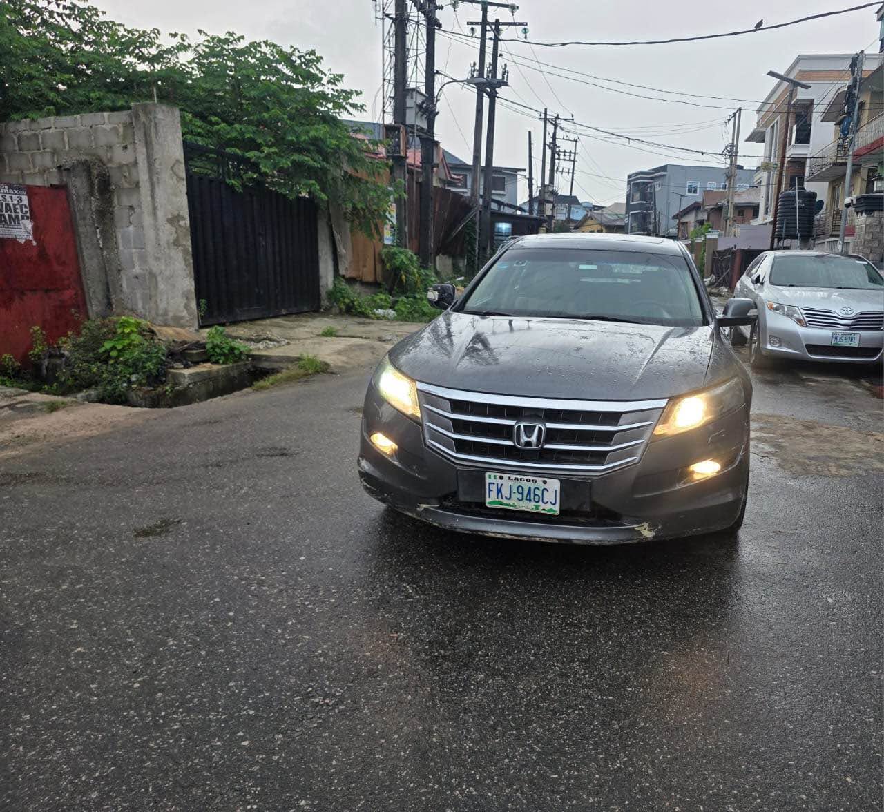 A picture of Awoof Awoof Awoof Registered Honda Crosstour 2012 model Pure Firstbody