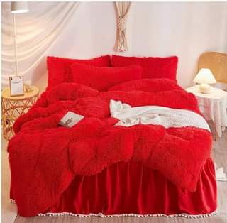 A picture of FAUX FUR DUVET